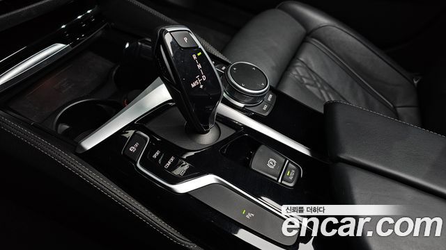 BMW 5 Series (G30) 520d xDrive Luxury Plus 2020 — фото 9