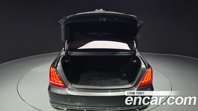 Genesis EQ900 3.8 GDI AWD Premium Luxury 2018 — фото 20