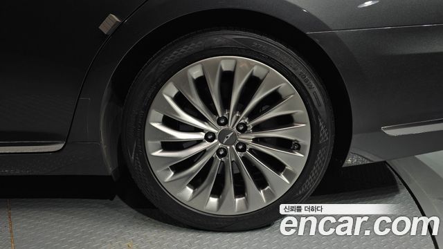 Genesis EQ900 3.8 GDI AWD Premium Luxury 2018 — фото 21
