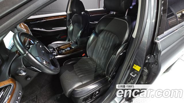 Genesis EQ900 3.8 GDI AWD Premium Luxury 2018 — фото 28