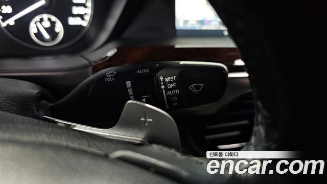 Genesis EQ900 3.8 GDI AWD Premium Luxury 2018 — фото 36