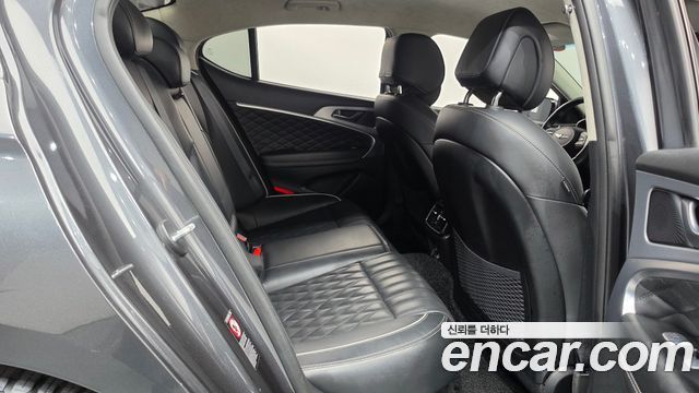 Genesis G70 2.0T AWD Supreme 2018 — фото 12