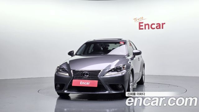 Lexus IS250 Supreme XE30 2014 — фото 3