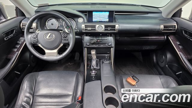 Lexus IS250 Supreme XE30 2014 — фото 7