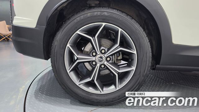 KG Mobility (SsangYong) Beautiful Korando Gasoline 1.5 2WD C5 Prime 2020 — фото 5