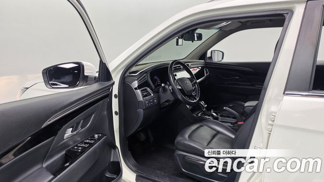 KG Mobility (SsangYong) Beautiful Korando Gasoline 1.5 2WD C5 Prime 2020 — фото 10
