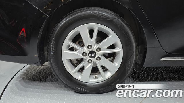 Kia K5 (II) LPI MX Prestige 2018 — фото 5
