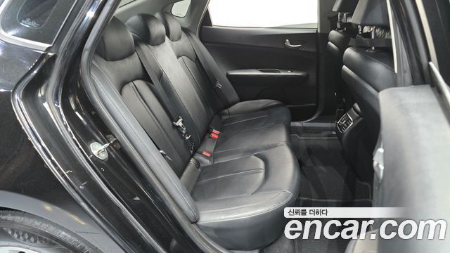 Kia K5 (II) LPI MX Prestige 2018 — фото 11