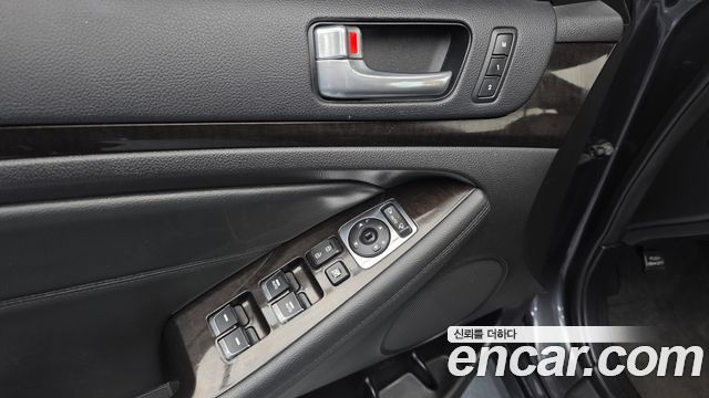 Kia K7 LPI 3.0 Prestige 2013 — фото 11