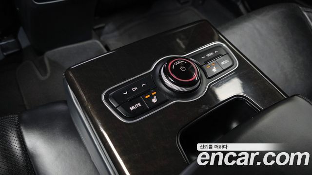 Kia K7 LPI 3.0 Prestige 2013 — фото 19