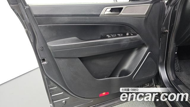 KG Mobility (SsangYong) Rexton Sports Diesel 2.2 4WD Wild 2019 — фото 24