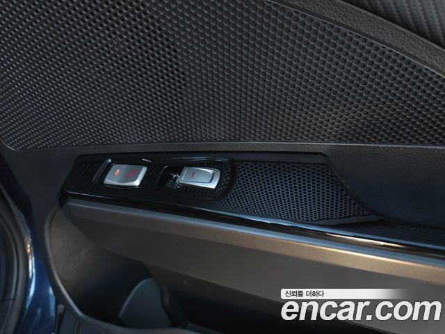 KG Mobility (SsangYong) Tivoli Air Diesel IX 2WD 2018 — фото 15