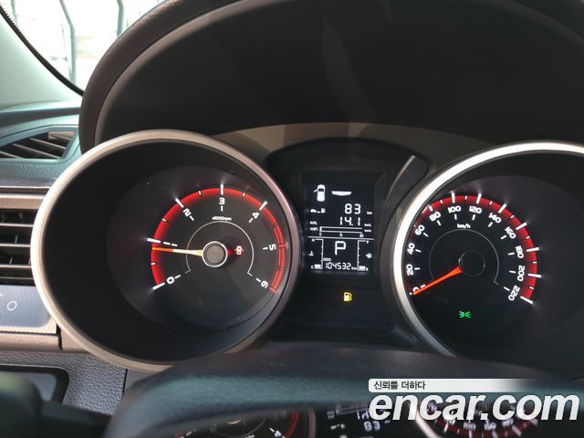 KG Mobility (SsangYong) Tivoli Air Diesel IX 2WD 2018 — фото 20