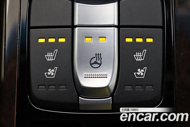 Genesis EQ900 3.8 GDI Luxury 2016 — фото 18