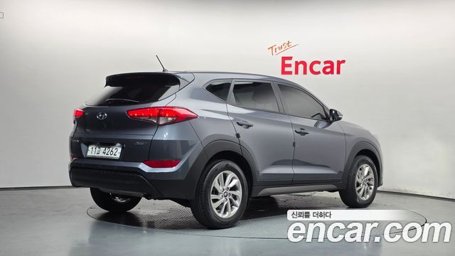 Hyundai Tucson Diesel 1.7 2WD Style 2016 — фото 2