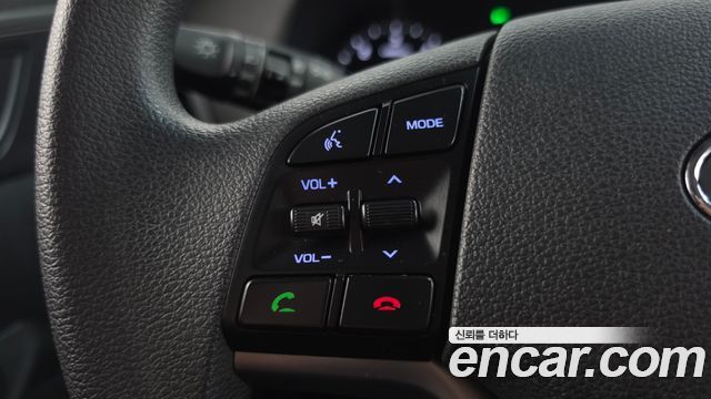Hyundai Tucson Diesel 1.7 2WD Style 2016 — фото 17