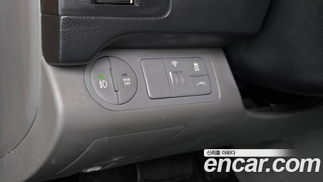 Hyundai Grand Starex Guard car of children 2015 — фото 15