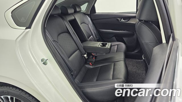 Kia K3 (II) 1.6 Noblesse 2022 — фото 11