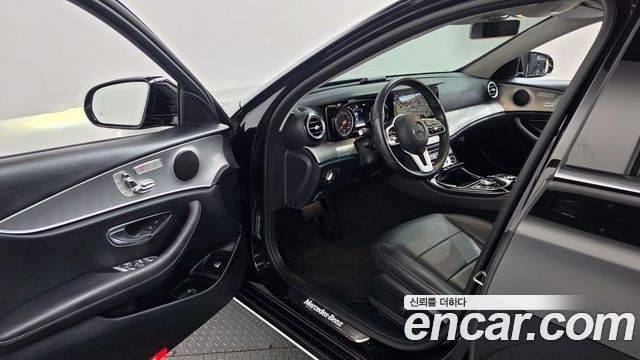 Mercedes-Benz E-Class (W213) E300 Avantgarde 2019 — фото 10