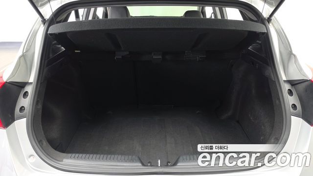 Hyundai i30 (New) Diesel 1.6 VGT PYL 2014 — фото 20