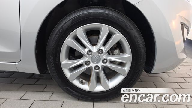 Hyundai i30 (New) Diesel 1.6 VGT PYL 2014 — фото 21