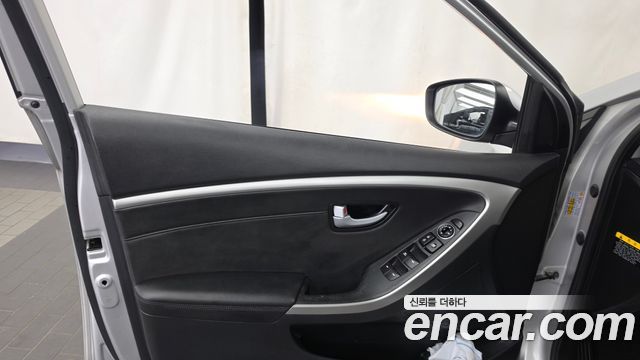 Hyundai i30 (New) Diesel 1.6 VGT PYL 2014 — фото 24