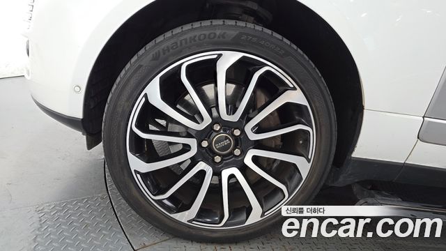 Land Rover Range Rover (IV) 4.4 SDV8 AB DIESEL 2015 — фото 5