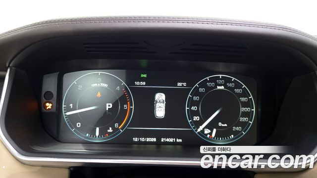 Land Rover Range Rover (IV) 4.4 SDV8 AB DIESEL 2015 — фото 8
