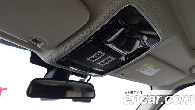 Land Rover Range Rover (IV) 4.4 SDV8 AB DIESEL 2015 — фото 18