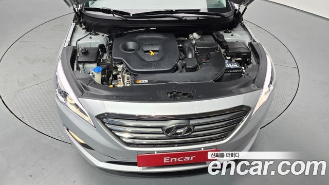 Hyundai Sonata (LF) 2.0 Premium 2015 — фото 6