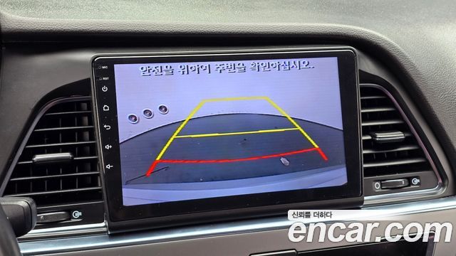 Hyundai Sonata (LF) 2.0 Premium 2015 — фото 17