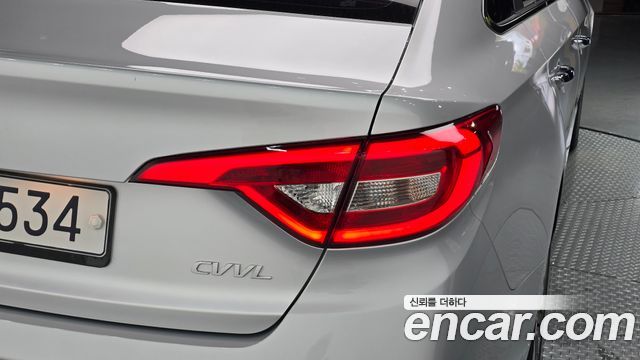Hyundai Sonata (LF) 2.0 Premium 2015 — фото 23