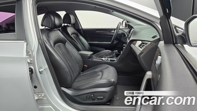 Hyundai Sonata (LF) 2.0 Premium 2015 — фото 26