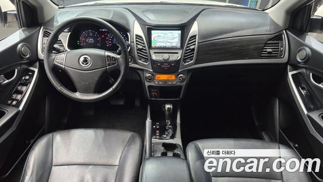 KG Mobility (SsangYong) Korando C 2.0 Advanture 60th Edition 2WD 2015 — фото 7