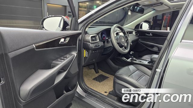 Kia Sorento Diesel 2.0 2WD Noblesse 2015 — фото 10