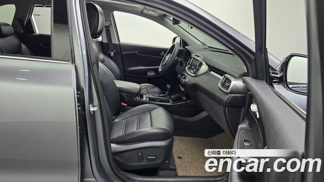 Kia Sorento Diesel 2.0 2WD Noblesse 2015 — фото 11