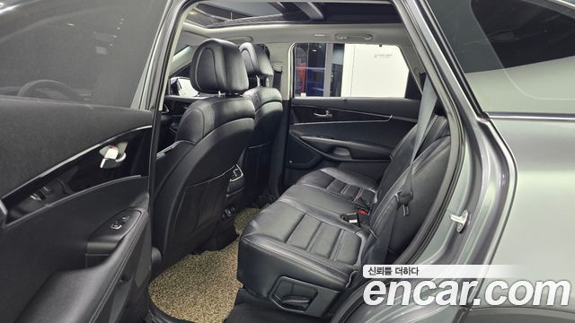 Kia Sorento Diesel 2.0 2WD Noblesse 2015 — фото 12