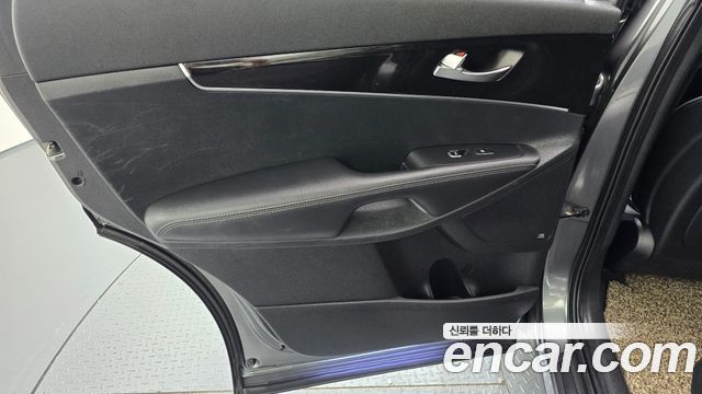 Kia Sorento Diesel 2.0 2WD Noblesse 2015 — фото 25