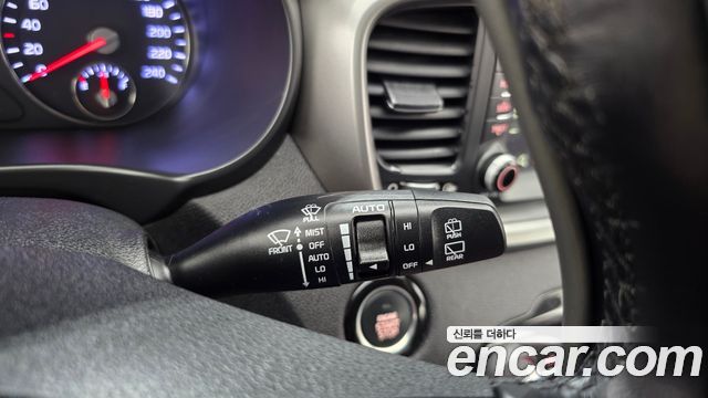 Kia Sorento Diesel 2.0 2WD Noblesse 2015 — фото 28