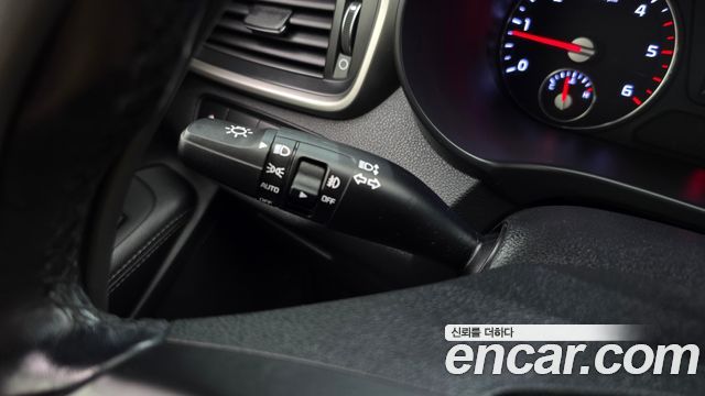 Kia Sorento Diesel 2.0 2WD Noblesse 2015 — фото 30
