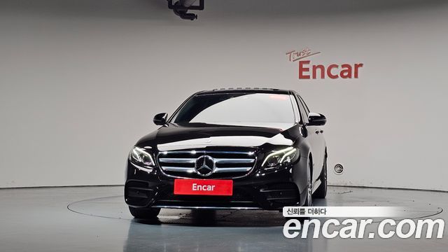 Mercedes-Benz E-Class (W213) E300 AMG Line 2019 — фото 3