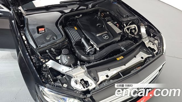 Mercedes-Benz E-Class (W213) E300 AMG Line 2019 — фото 6