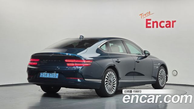 Genesis Electrified G80 (RG3) e-AWD 2022 — фото 2