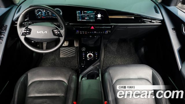 Kia Niro EV Earth 2023 — фото 7