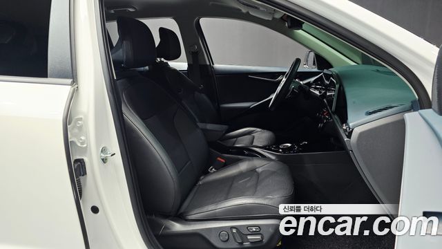 Kia Niro EV Earth 2023 — фото 12