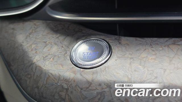 Genesis Electrified G80 (RG3) e-AWD 2022 — фото 20
