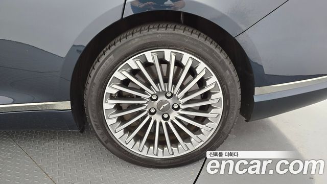 Genesis Electrified G80 (RG3) e-AWD 2022 — фото 21