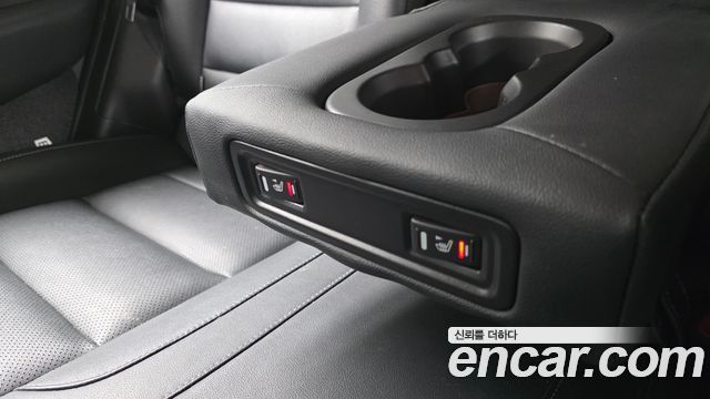 Renault Korea QM6 2.0 LPe LE Signature 2WD 2023 — фото 23