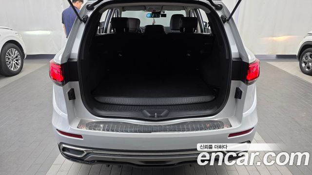 Renault Korea QM6 2.0 LPe LE Signature 2WD 2023 — фото 24