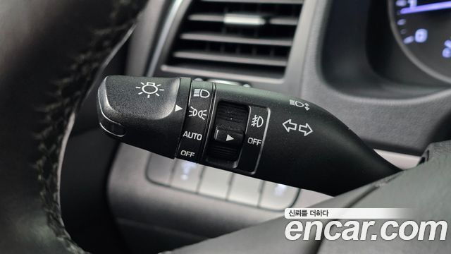 Hyundai Avante (AD) 1.6 GDI Smart 2017 — фото 19